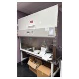 NuAire NU-425-600 Biological Safety Cabinet