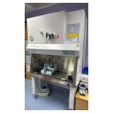 Baker SG-403 Biological Safety Cabinet