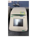 Bio-Rad T100 Thermal cycler