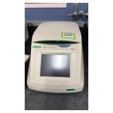 Bio-Rad T100 Thermal cycler
