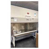 NuAire NU-425-600 Biological Safety Cabinet