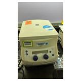 Eppendorf 5424 Centrifuge