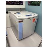Thermo Fisher Scientific 7404 Cryo Freezer