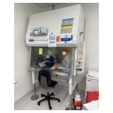 4ft Bio Safety Cabinet.
