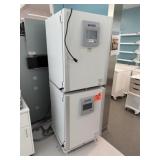 PHCBI Double Stack CO2 Incubator