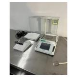 Sartorius Semi-Micro Analytical Balance