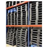 Plastic Pallets, Qty 330
