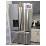 LG Refrigerator/Freezer