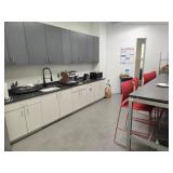 Kitchen Appliances & Furniture
