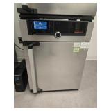 Memmert Incubator
