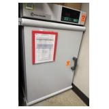 Fisher Scientific  Incubator