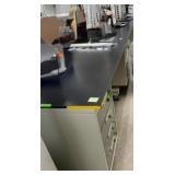 Laboratory Benches