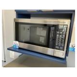 Panasonic NN-ST663S Microwave