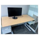 ISE Standing Desk 29' x 24.5' - 50.1' & More