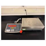 Sartorius Table Scale w/ Digital Readout