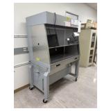 Lab Products L/F -B Workbench