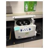 Eppendorf Centrifuge