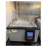 VWR WBE10 Water Bath