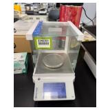 Mettler Toledo ME103TE/00 Analytical Balance