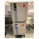 Thermo Scientific HERACELL 240i GP CO2 Incubator