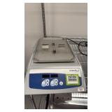 VWR Microplate Shaker