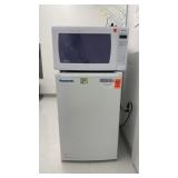 Panasonic Undercounter Refrigerator & Laboratory