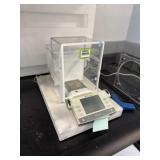 Mettler Toledo AX205DR Analytical Balance