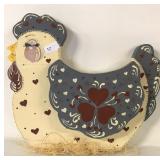 WOODEN HEN DECOR