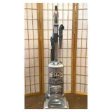 SHARK NAVIGATOR LIFT AWAY VACUUM