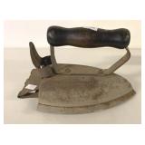 VINTAGE ELECTRIC IRON, NO CORD