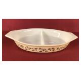 PRYEX GOLDEN ACORN DIVIDED DISH 1.5QT