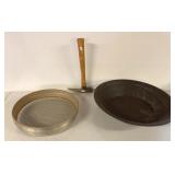 MINING PANS AND HAMMER