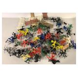 PLASTIC ARMY MEN,COWBOYS AND INDIANS
