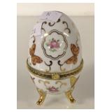 PORCELAIN FOOTED EGG