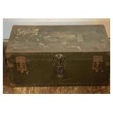 MILITARY FOOT LOCKER