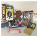 PARTY SUPPLIES LOT