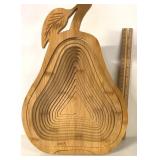 BAMBOO PEAR SHAPED FRUIT BOW/TRIVET