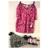 SMOCK, SOCKS AND APRON LOT