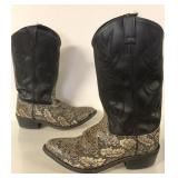 COWBOY BOOTS