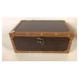 BROWN LEATHER CHEST