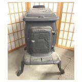 CAST IRON WOOD STOVE, 21X30X25