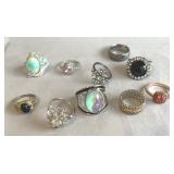 ESTATE RINGS. VARIOUS SIZE