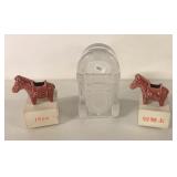 CRYSTAL JUKEBOX AND PORCELAIN TOOTHPICK HOLDERS