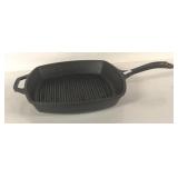 LODGE  CAST IRON GRIDDLE PAN
