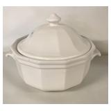 CERAMIC DISH WITH LID