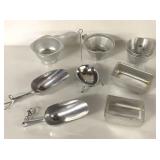 ALUMINUM KITCHENWARE LOT