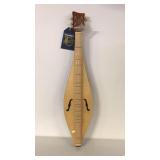 FIRST ACT DULCIMER