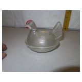 Vintage Hen on Nest 5" x 3&3/4"