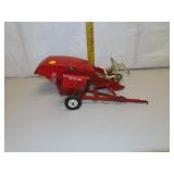 Vintage Tru Scale Combine 13"