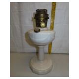 Vintage Aladdin Alacite Lincoln Drape Oil Lamp